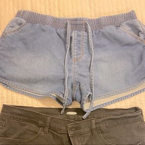 Mossimo denim shorts.